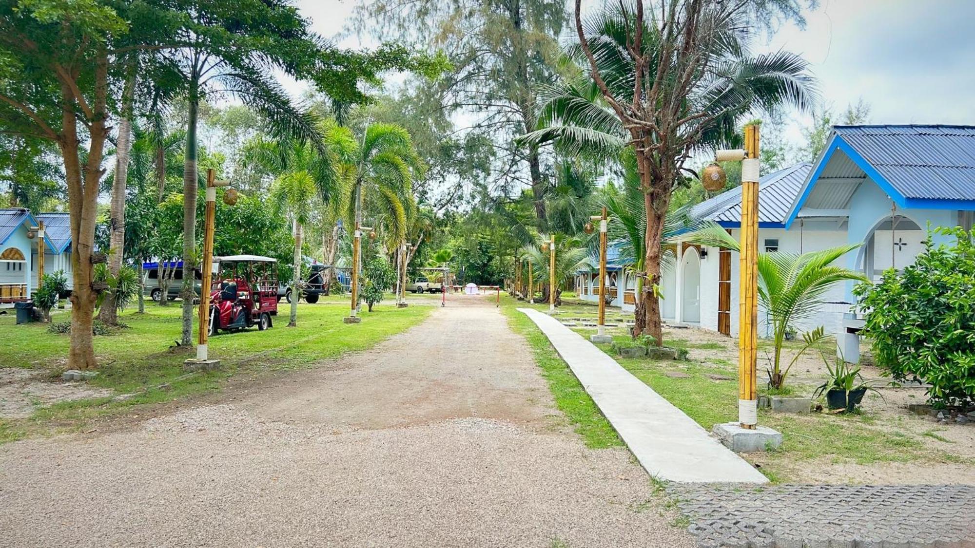 Pan Beachfront Resort Krabi Klong Muang Beach Exterior photo