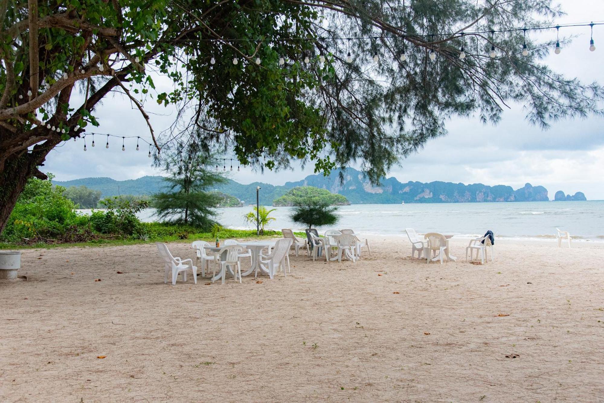 Pan Beachfront Resort Krabi Klong Muang Beach Exterior photo