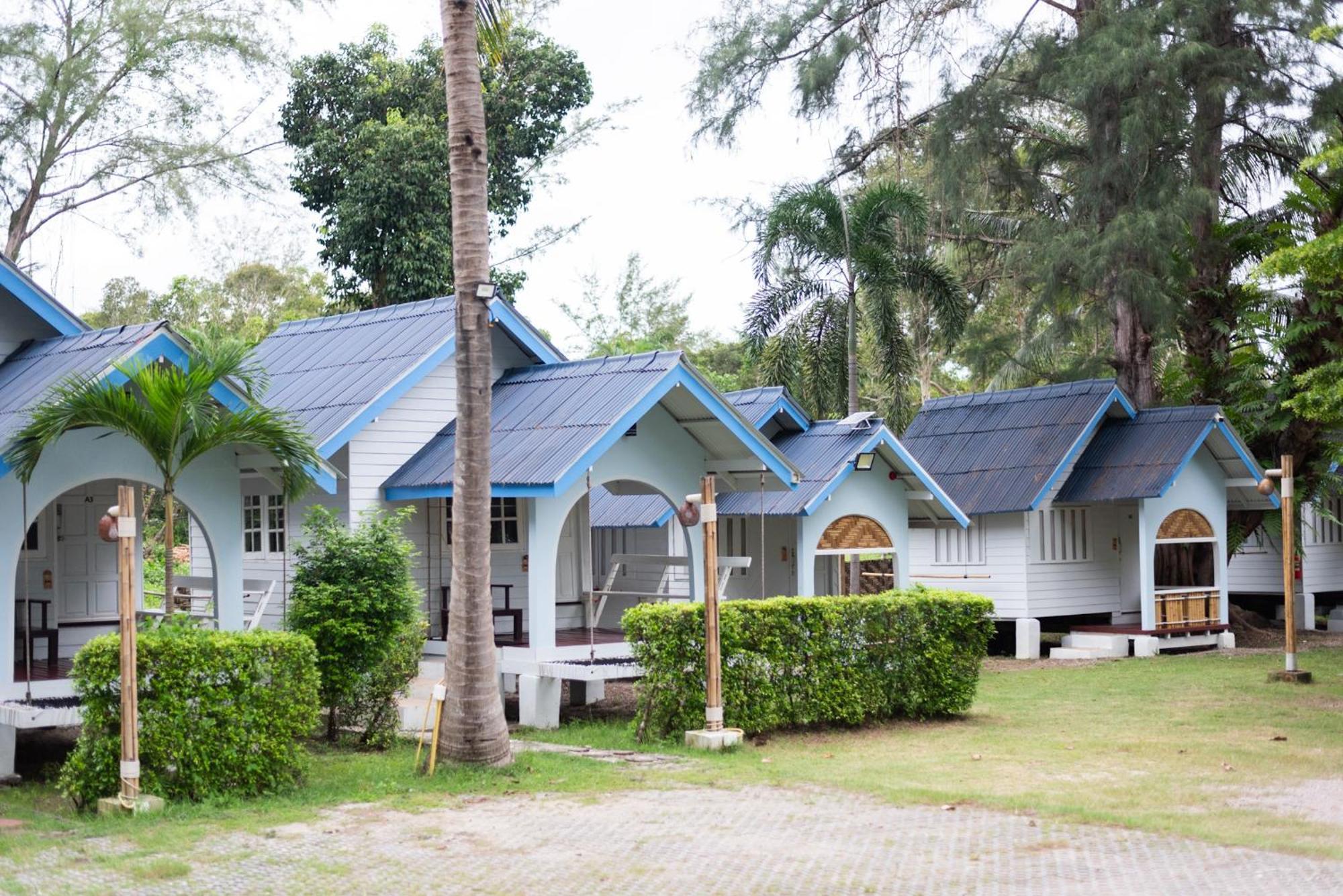 Pan Beachfront Resort Krabi Klong Muang Beach Exterior photo