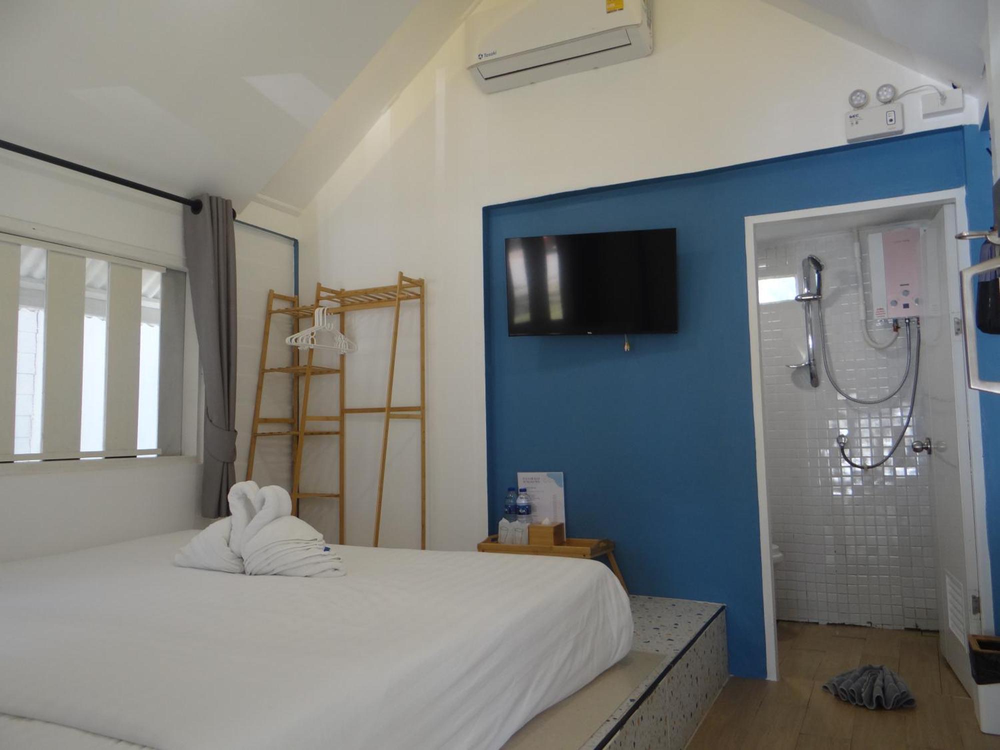 Pan Beachfront Resort Krabi Klong Muang Beach Exterior photo